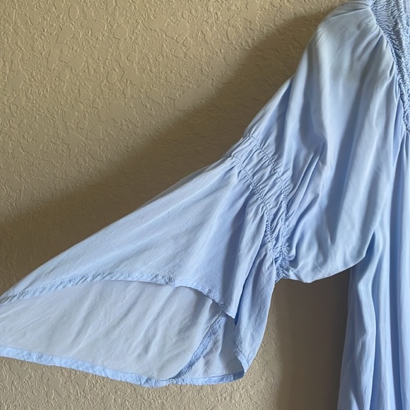 Express off the shoulder blouse - Picture 4 of 4